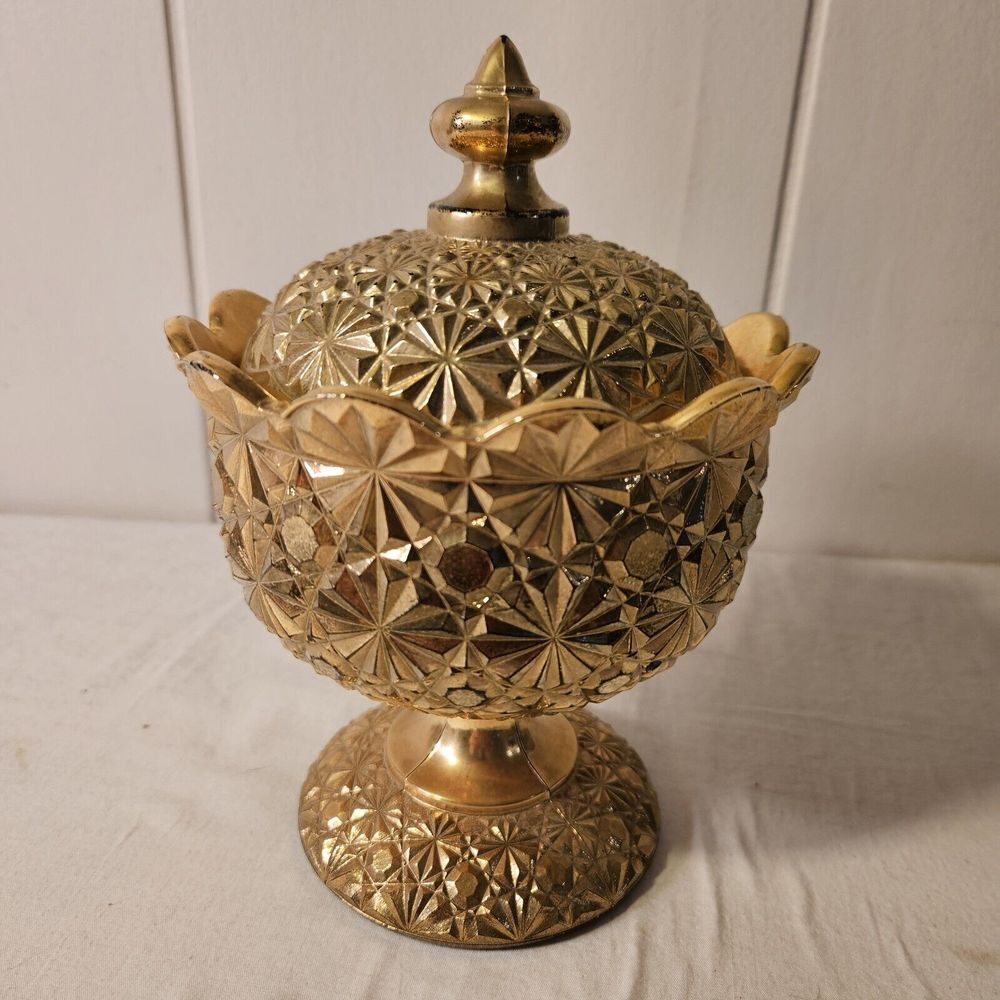 LE Smith Daisy & Button Amber Gold Compote - Ruffled Edges W/Lid - Picture 2 of 10